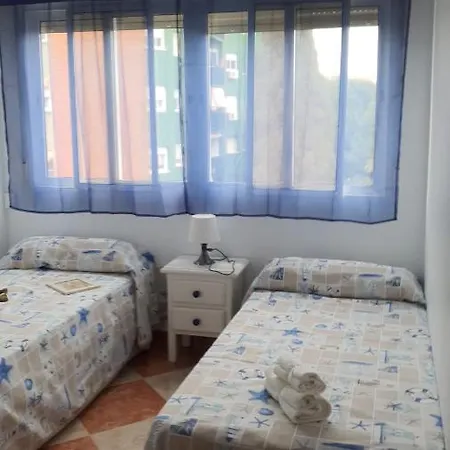 Heliomar 3 dormitorios con Piscina, Wifi, Aparcamiento&Parque infantil *