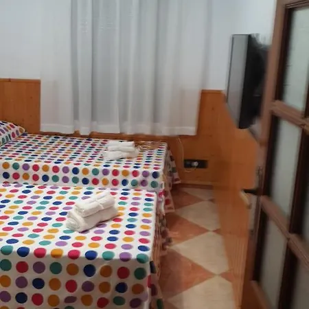Heliomar 3 dormitorios con Piscina, Wifi, Aparcamiento&Parque infantil * Málaga