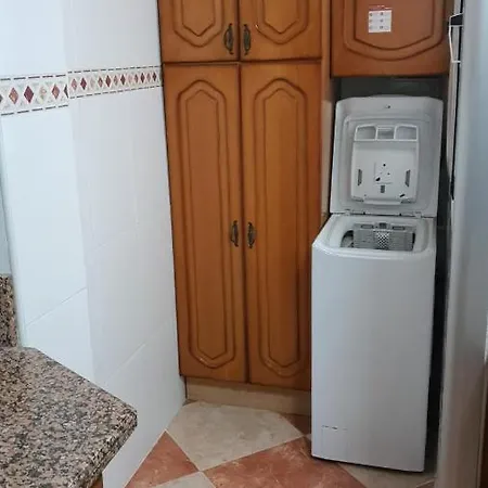 Apartamento Heliomar 3 dormitorios con Piscina, Wifi, Aparcamiento&Parque infantil Málaga