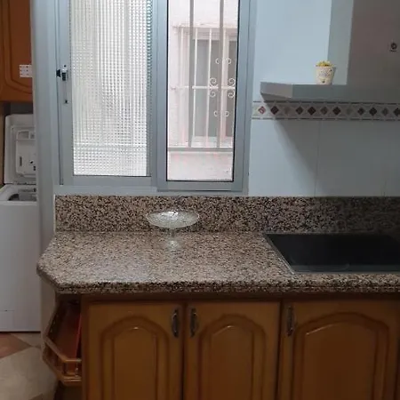 Apartamento Heliomar 3 dormitorios con Piscina, Wifi, Aparcamiento&Parque infantil Málaga
