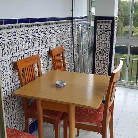 Heliomar 3 dormitorios con Piscina, Wifi, Aparcamiento&Parque infantil Apartamento *